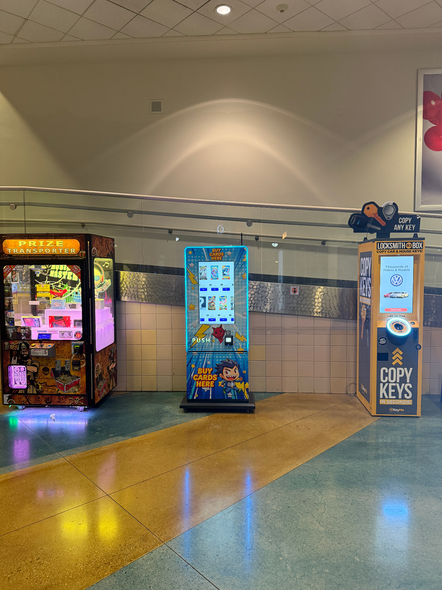Slim Tower machine placed in a shopping mall
